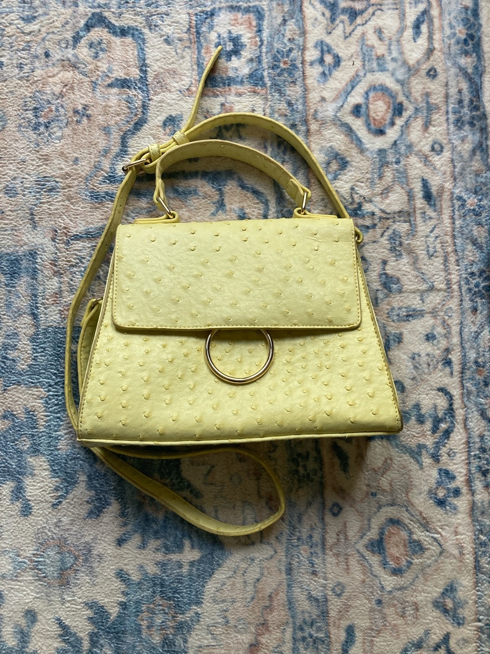 Crossi Banana Crossbody Bag with Ring Accent